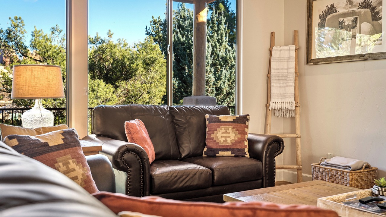 Photo of Livingroom in West Sedona