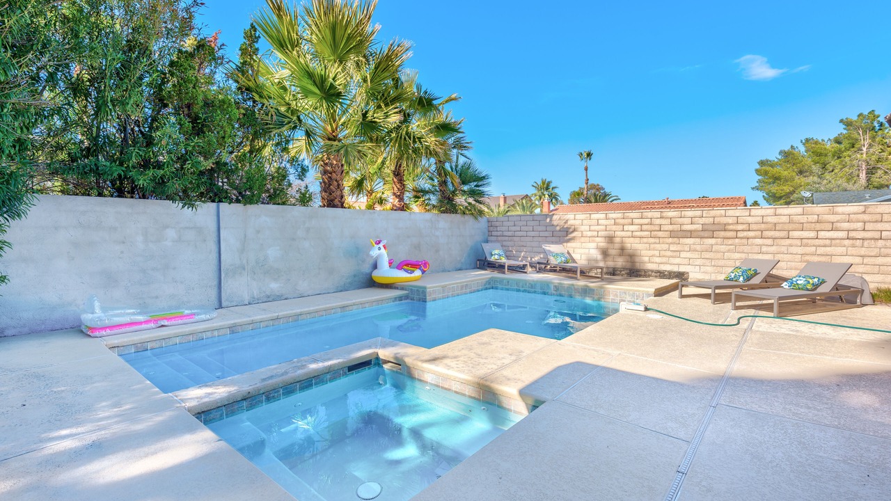 Photo of Outdoor in Green Valley North