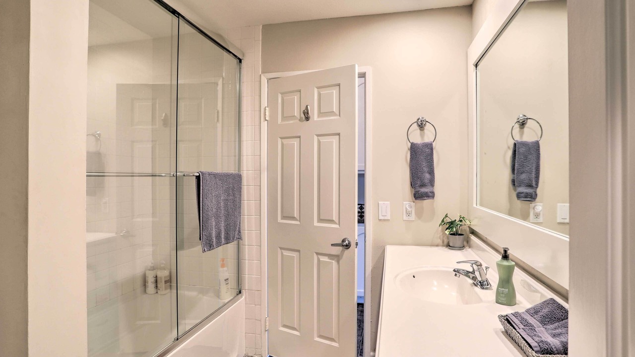 Photo of Bathroom in La Quinta Cove