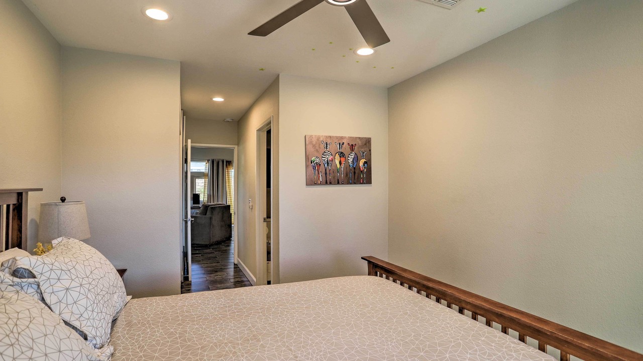 Photo of Bedroom in La Quinta Cove