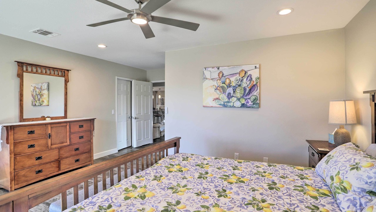 Photo of Bedroom in La Quinta Cove