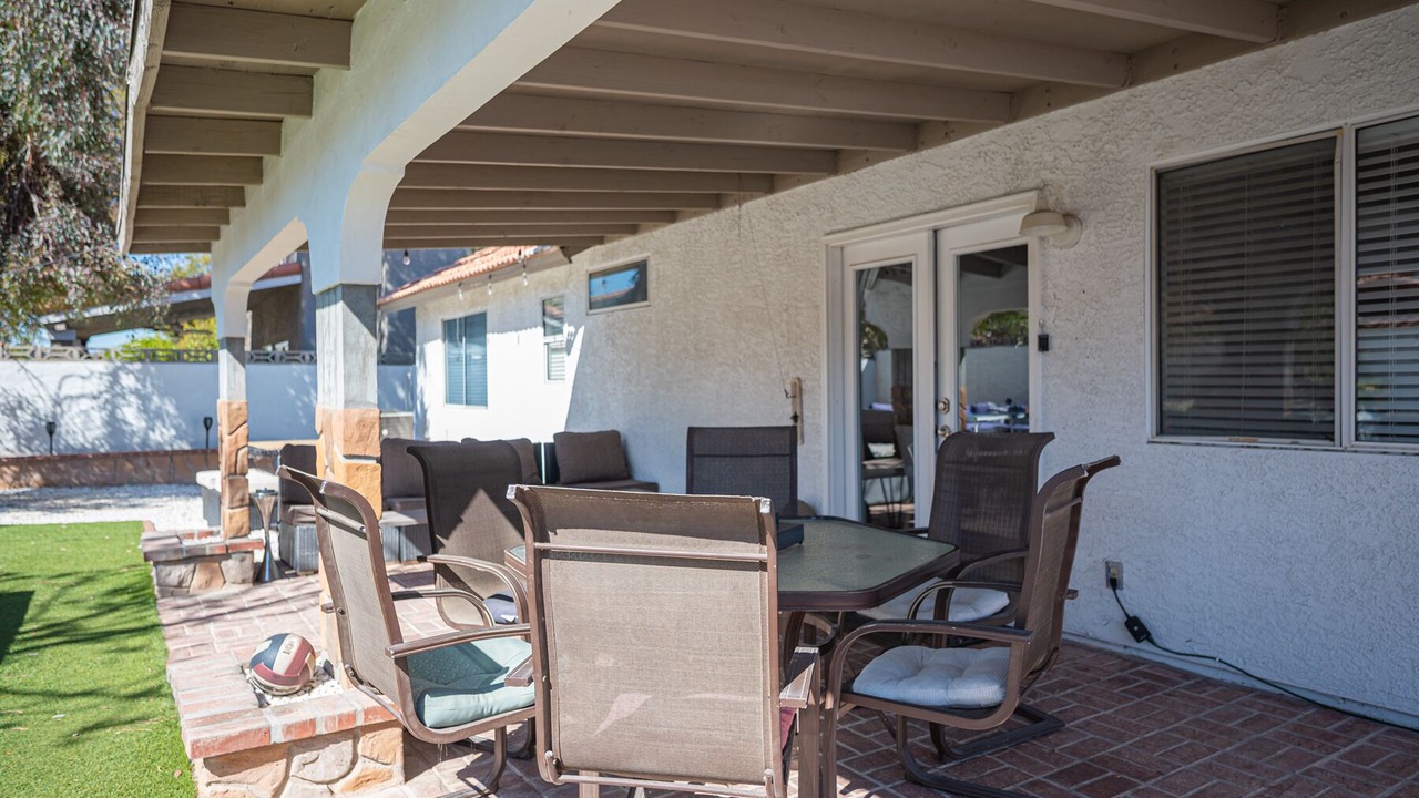 Photo of Outdoor in Green Valley