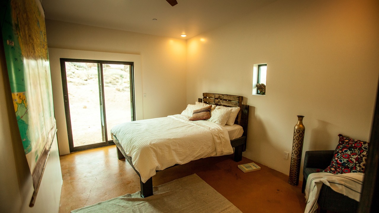 Photo of Bedroom in Lone Pine