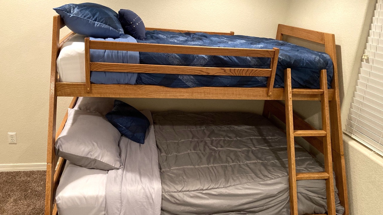 Photo of Bedroom in Lake Havasu City