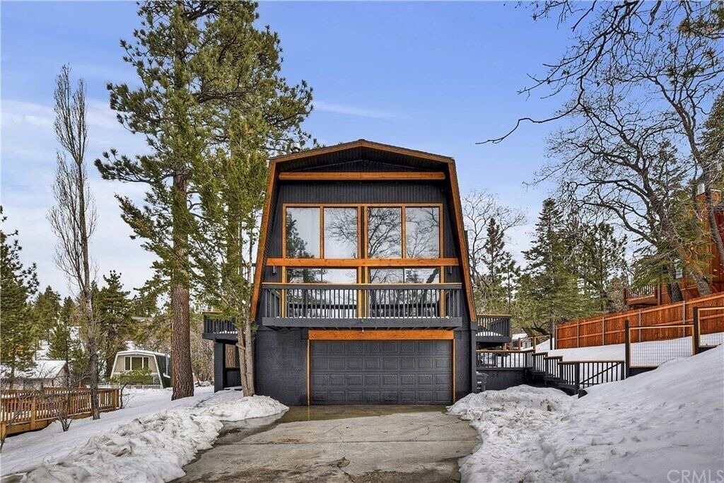 Photo of Outdoor in Upper Moonridge
