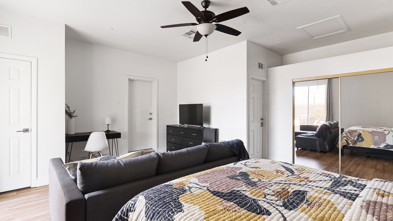 Photo of Bedroom in Summerlin South