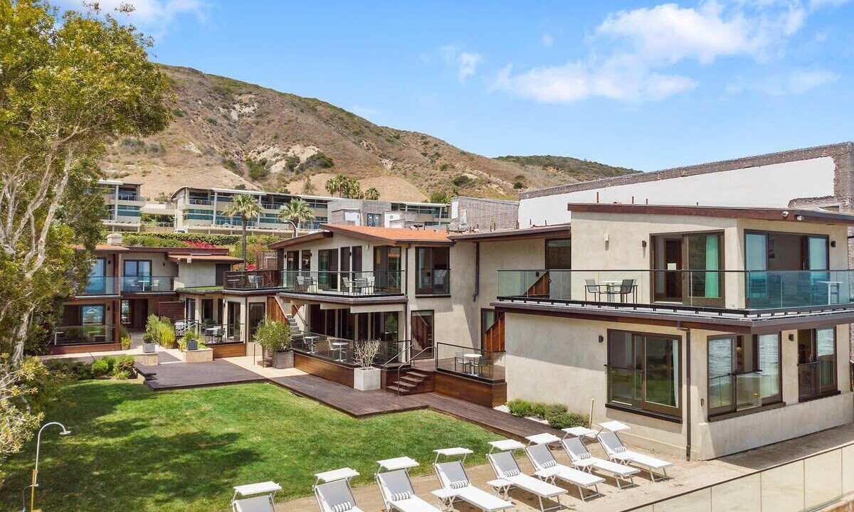 Photo of Others in Eastern Malibu