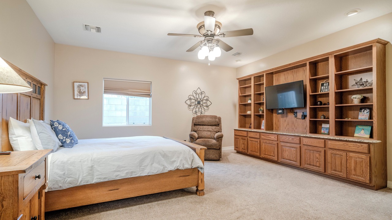 Photo of Bedroom in Mohave Valley