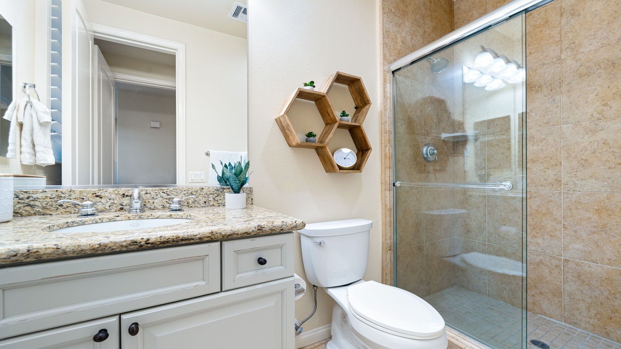 Photo of Bathroom in La Quinta