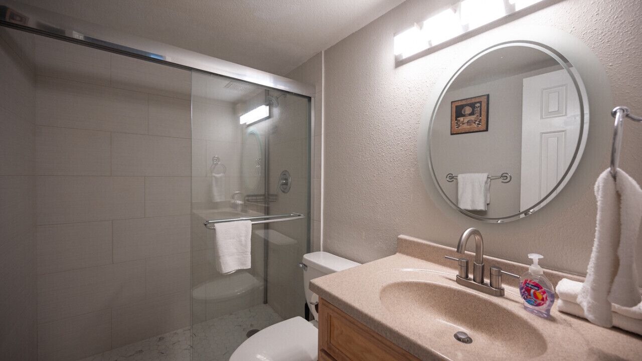 Photo of Bathroom in Las Vegas Strip
