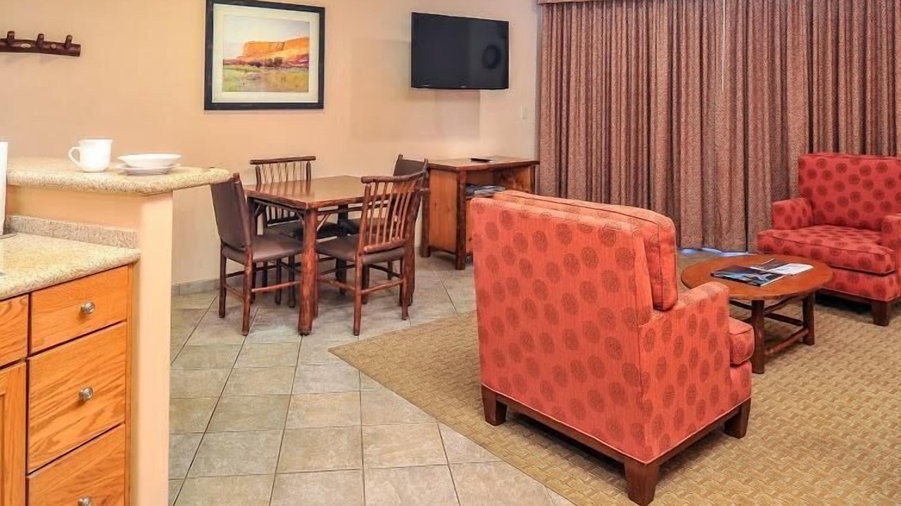 Photo of Bedroom in Oak Creek