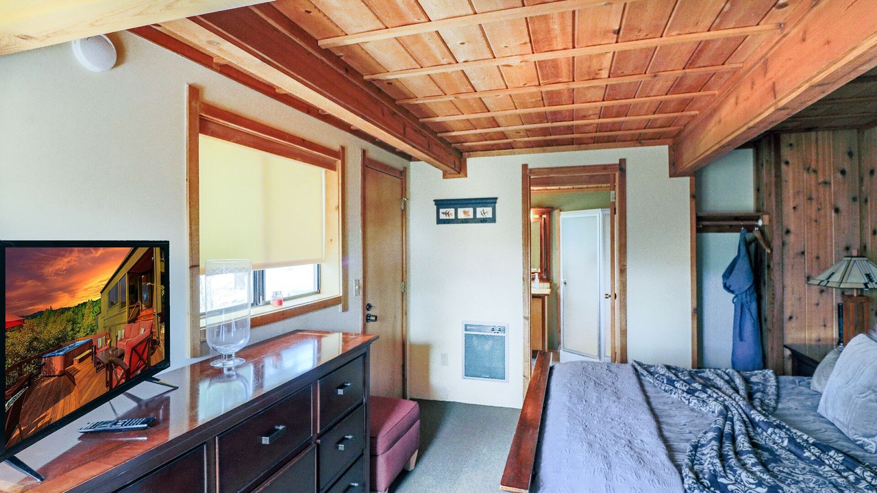 Photo of Bathroom in Idyllwild