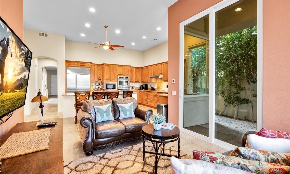 Photo of Livingroom in La Quinta