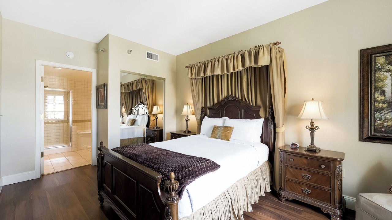 Photo of Bedroom in Lake Las Vegas