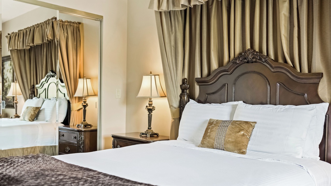 Photo of Bedroom in Lake Las Vegas