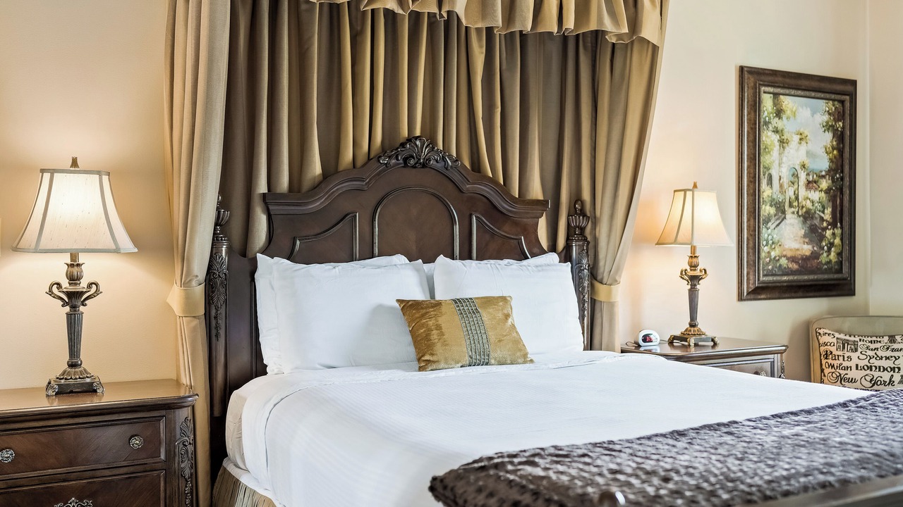 Photo of Bedroom in Lake Las Vegas