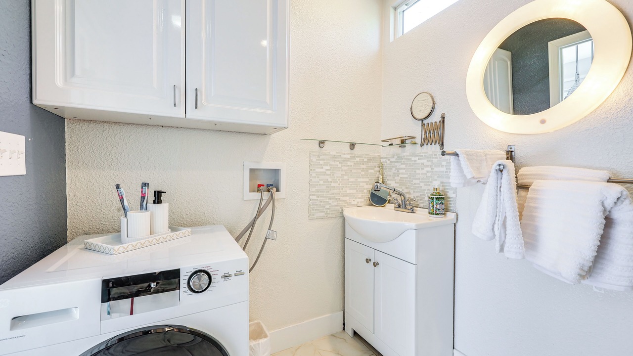 Photo of Bathroom in Magnesia Falls Cove