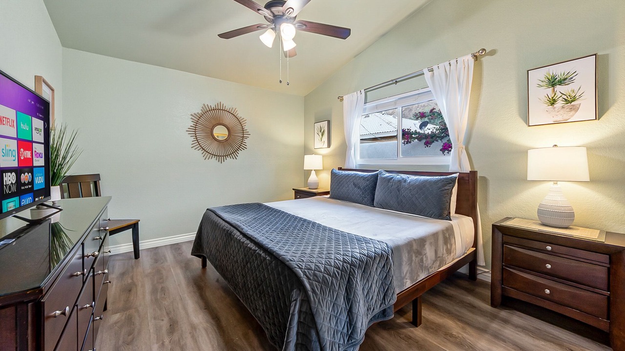 Photo of Bedroom in La Quinta Cove