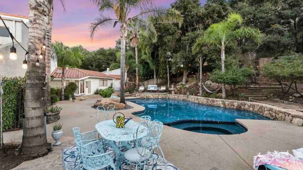Photo of Others in Calabasas