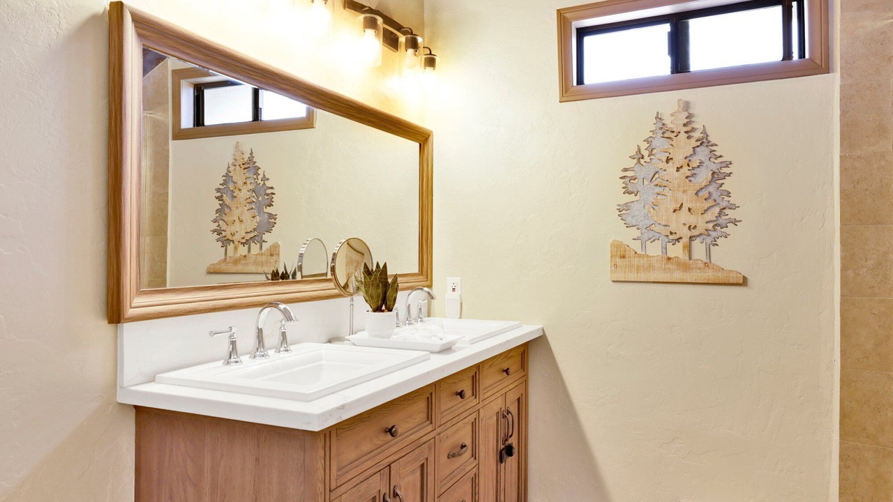 Photo of Bathroom in Moonridge