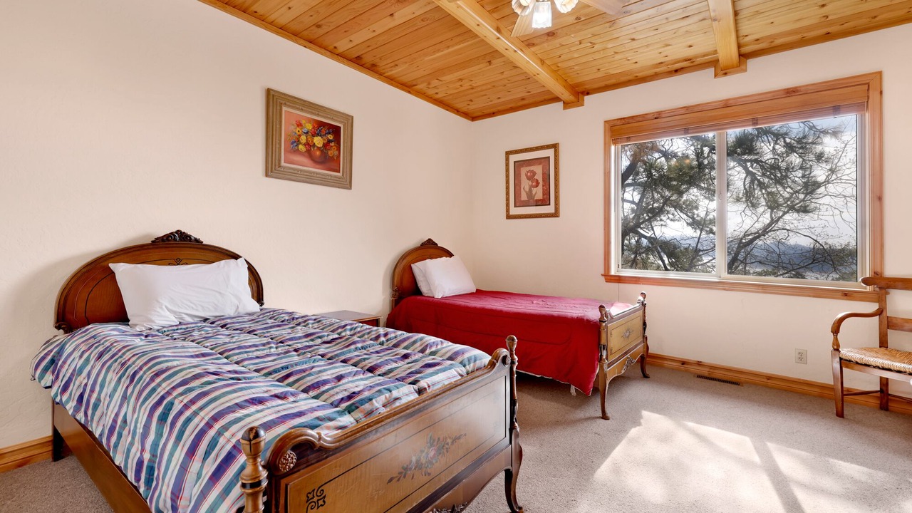 Photo of Bedroom in Castle Glen Estates