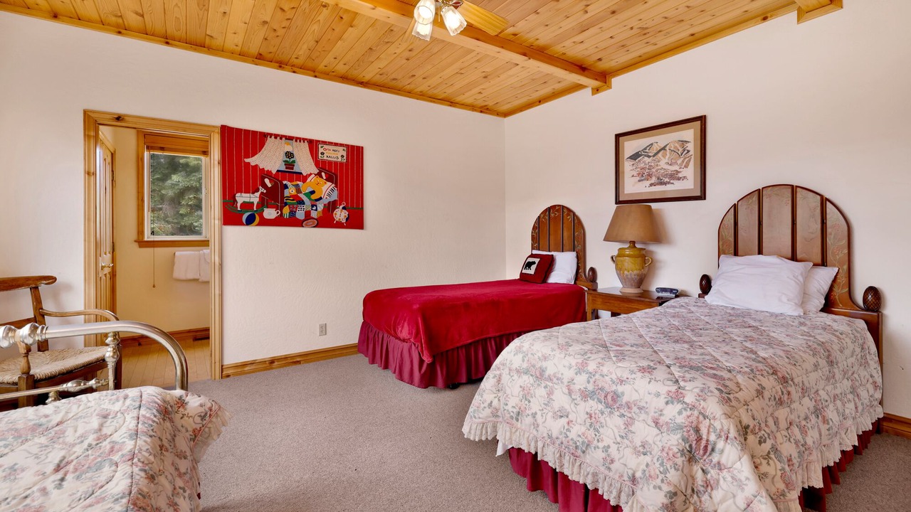 Photo of Bedroom in Castle Glen Estates