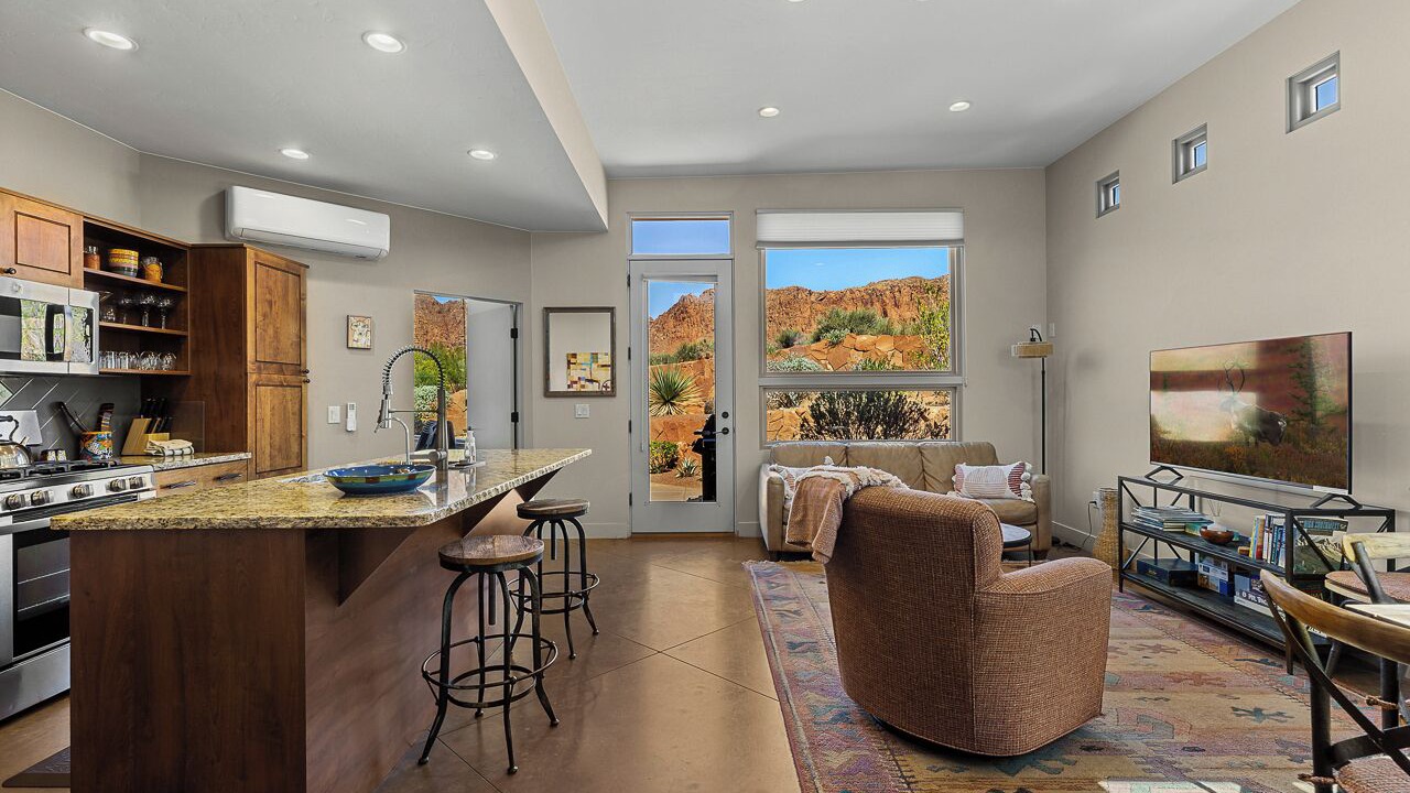 Photo of Livingroom in Kayenta