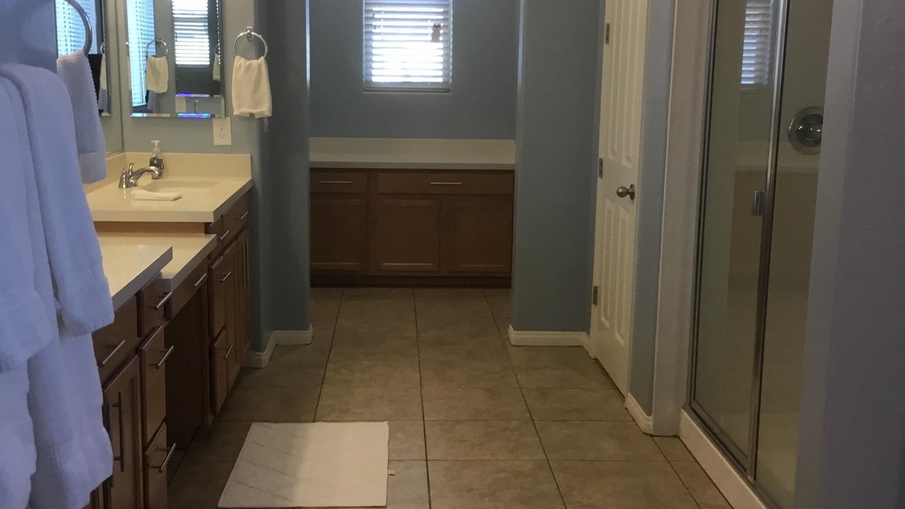 Photo of Bathroom in Enterprise
