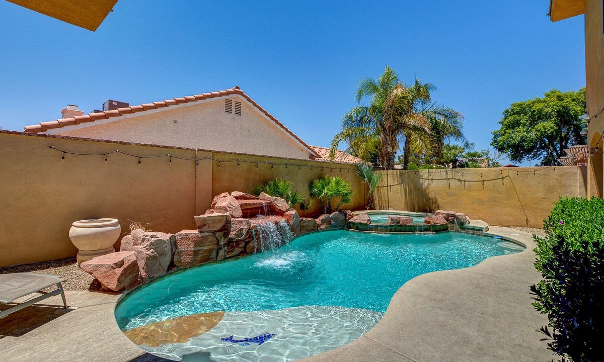 Photo of Outdoor in Spring Valley