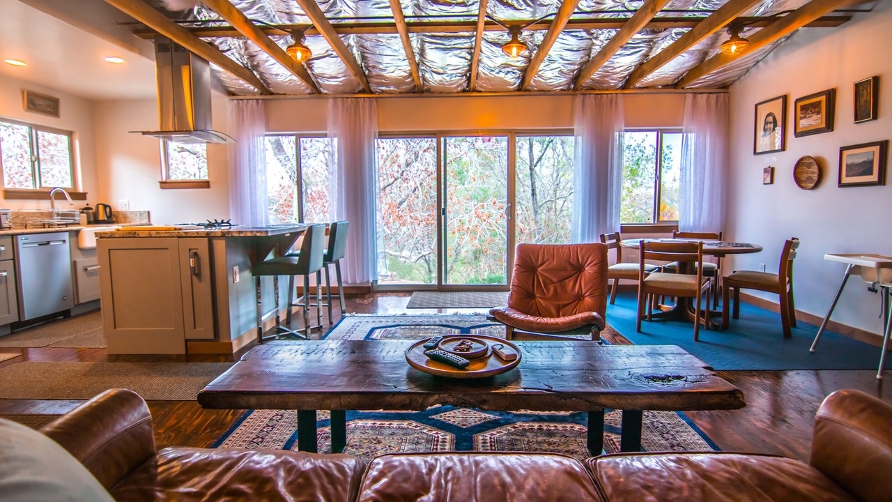 Photo of Livingroom in Three Rivers