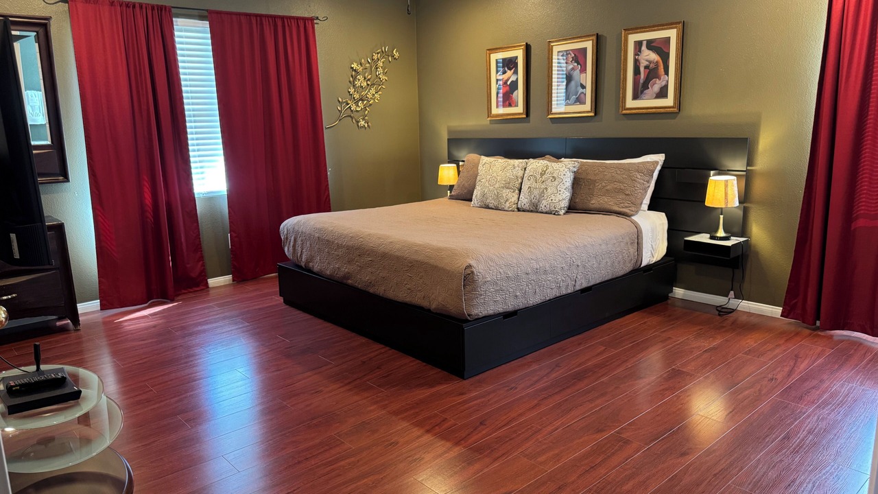 Photo of Bedroom in Silverado Ranch