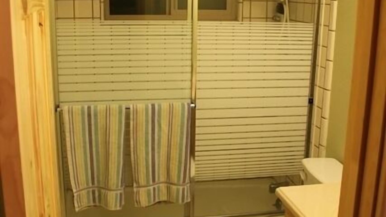 Photo of Bathroom in Summit Estates