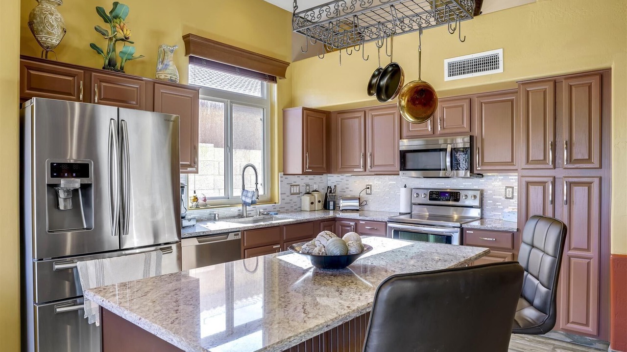 Photo of Kitchen in Palm Valley