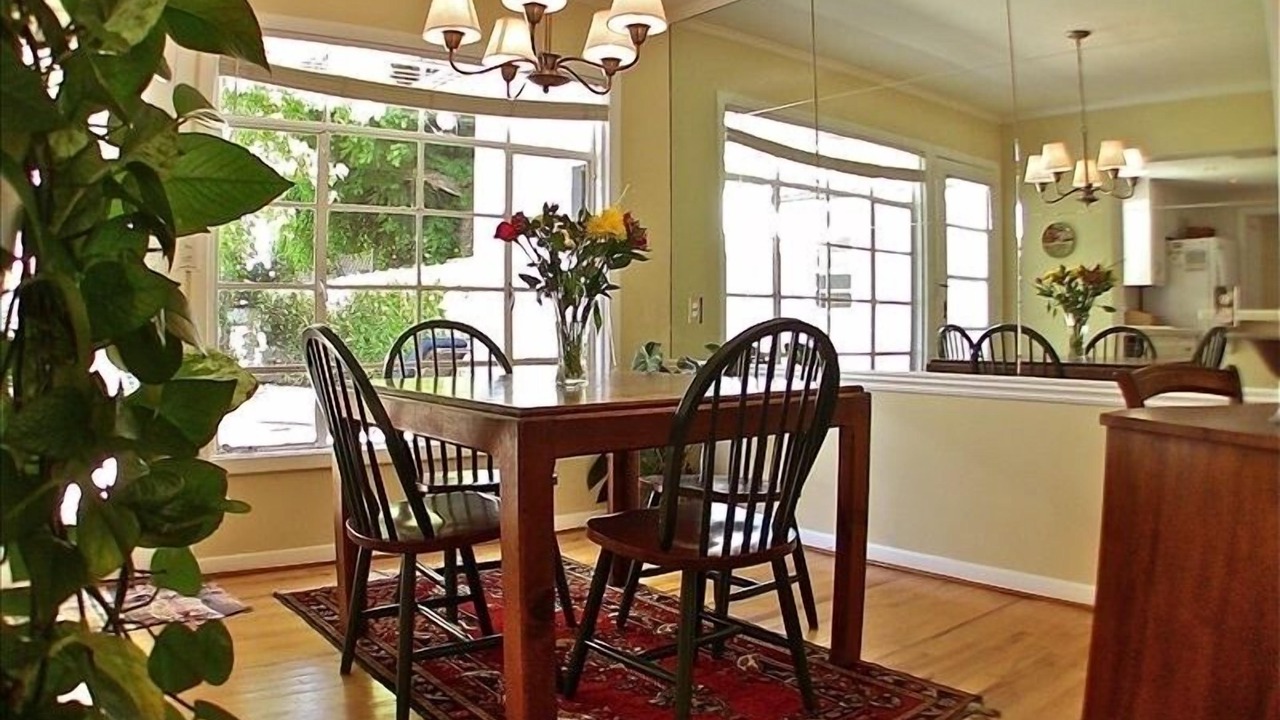 Photo of Livingroom in Beach Barber Tract