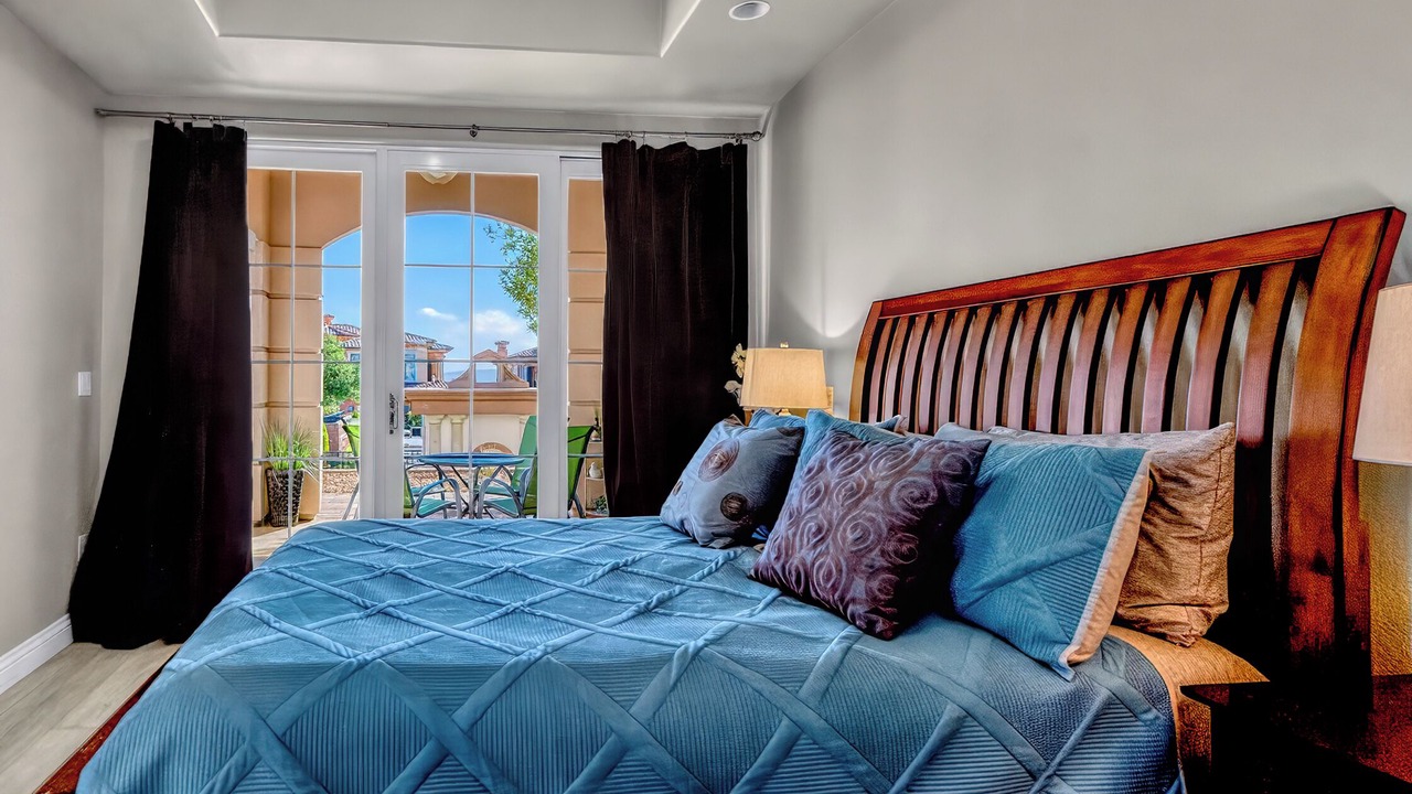 Photo of Bedroom in Lake Las Vegas