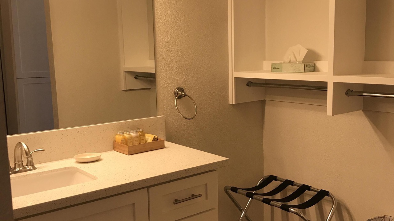Photo of Bathroom in Bullhead City