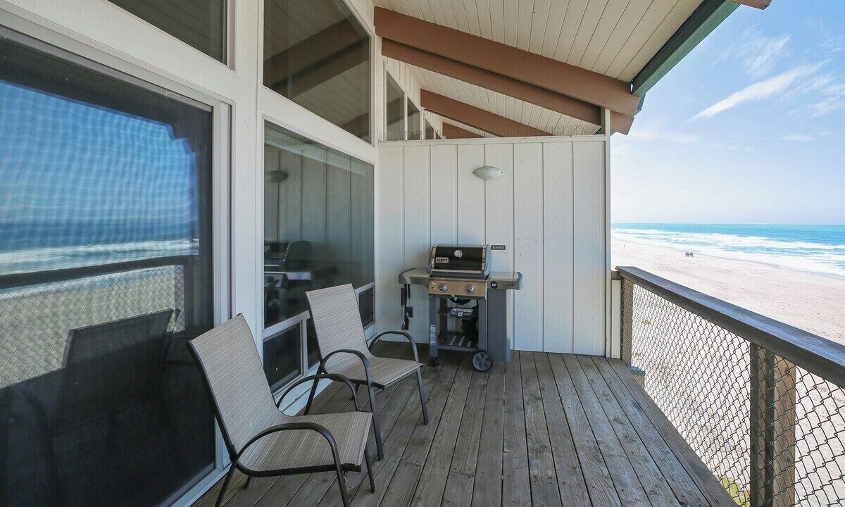 Photo of Patio Balcony in La Selva Beach