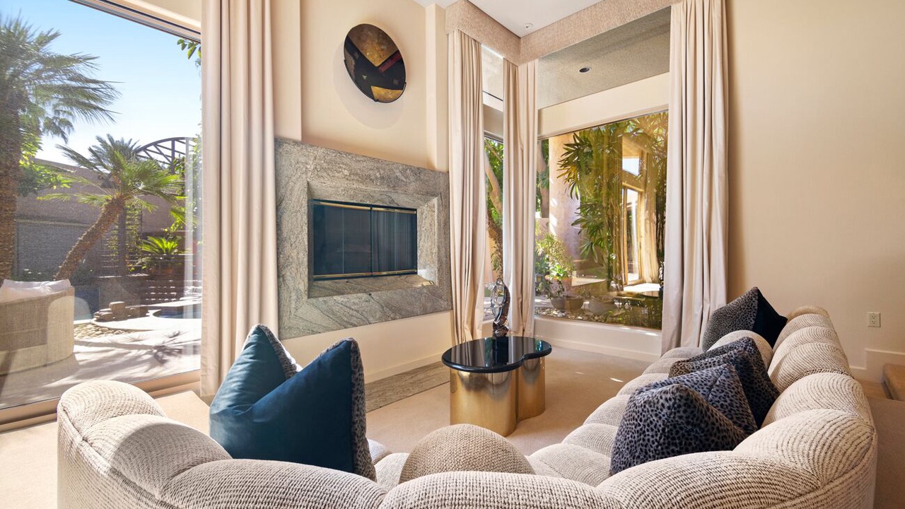 Photo of Livingroom in La Quinta