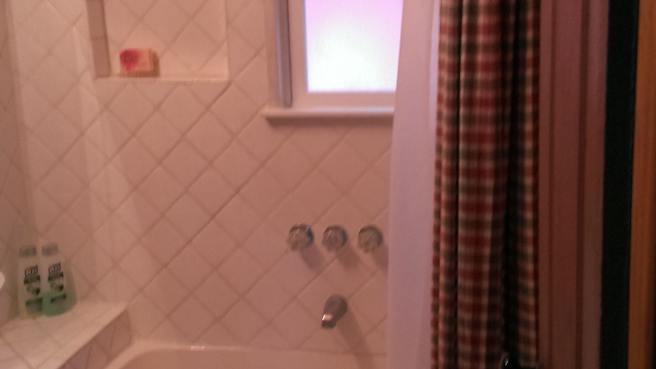 Photo of Bathroom in Arrowhead Villas
