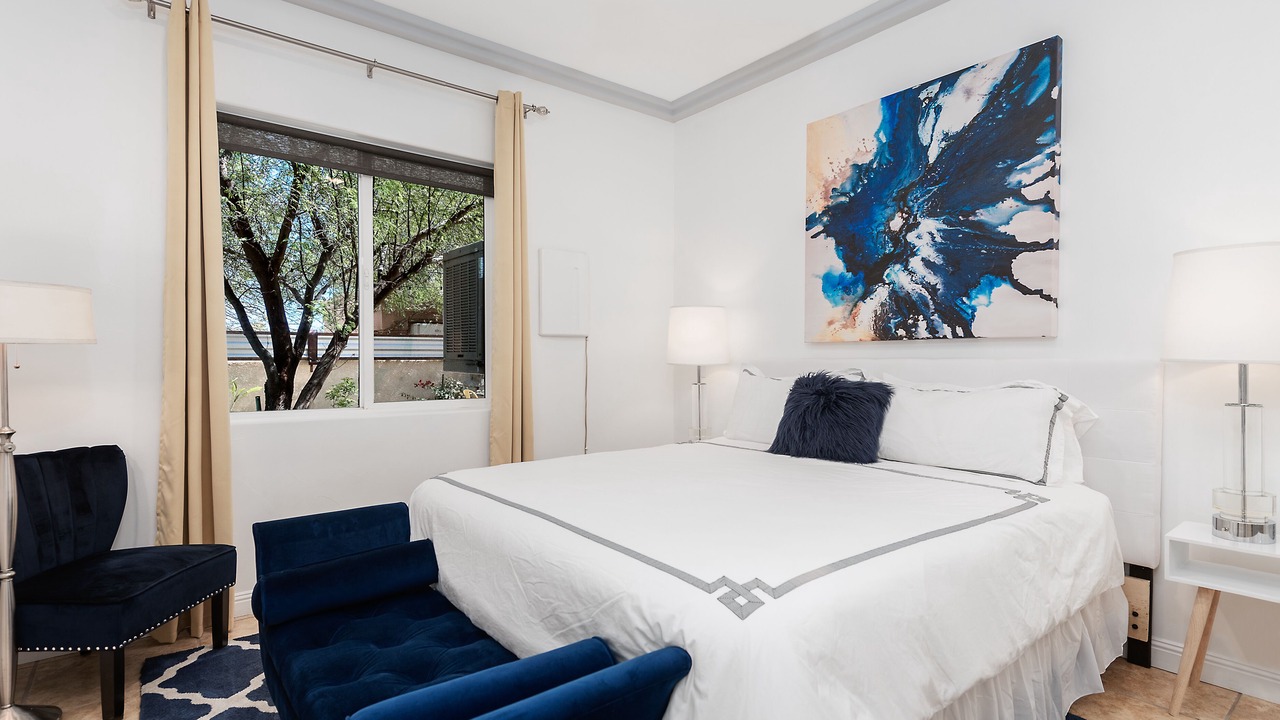 Photo of Bedroom in Racquet Club South
