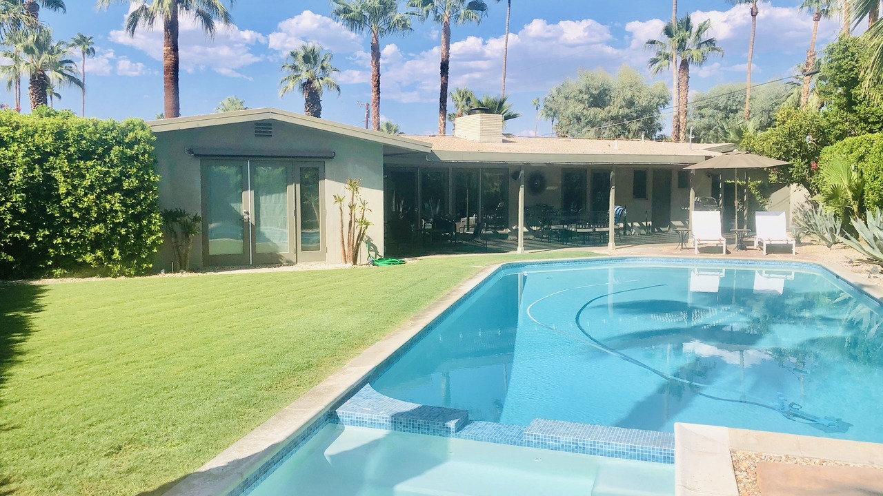 Photo of Outdoor in Tahquitz River Estates