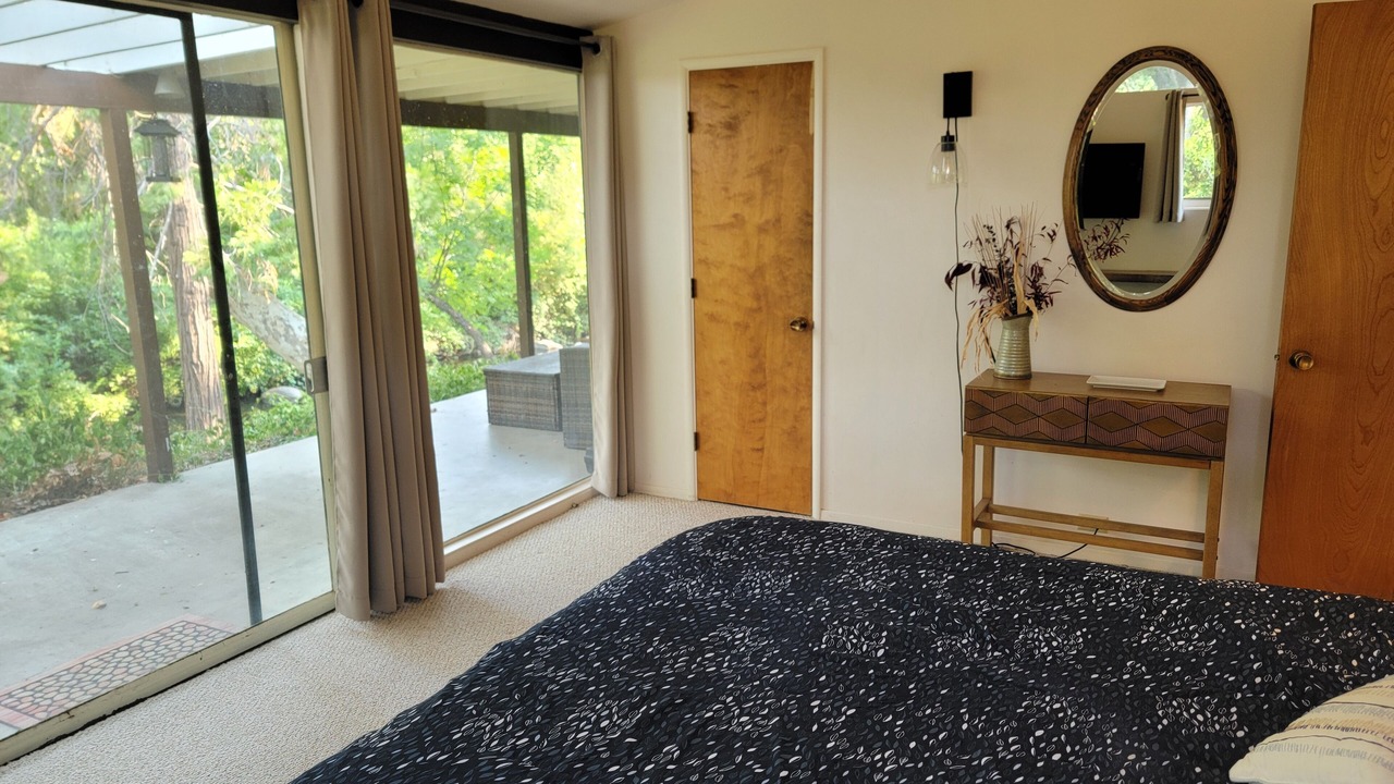 Photo of Bedroom in Kaweah