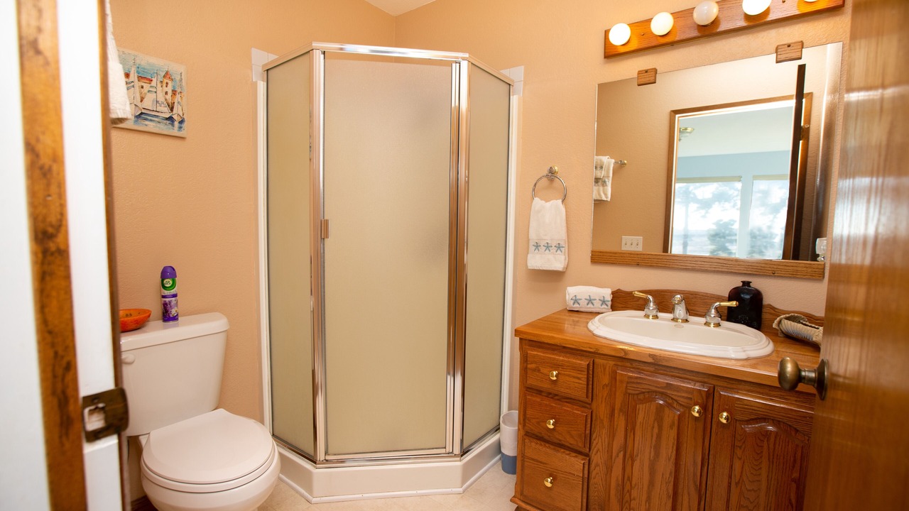 Photo of Bathroom in Gualala