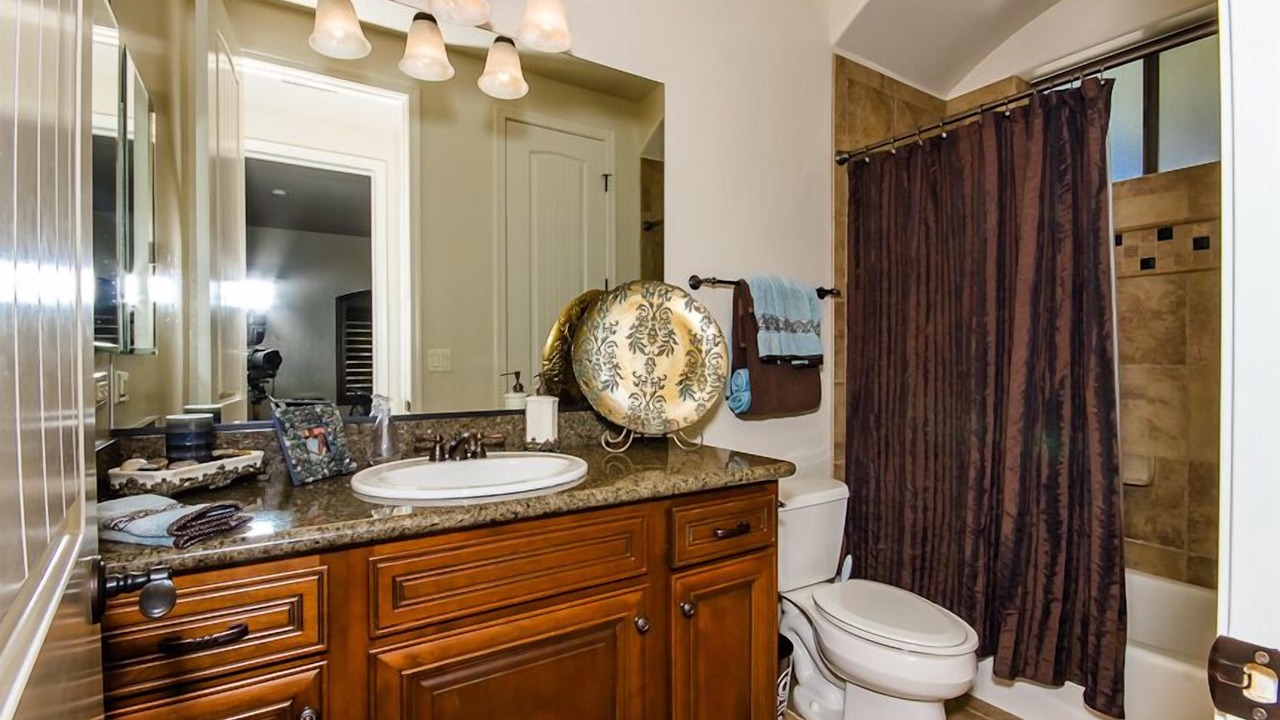 Photo of Bathroom in Lake Havasu City