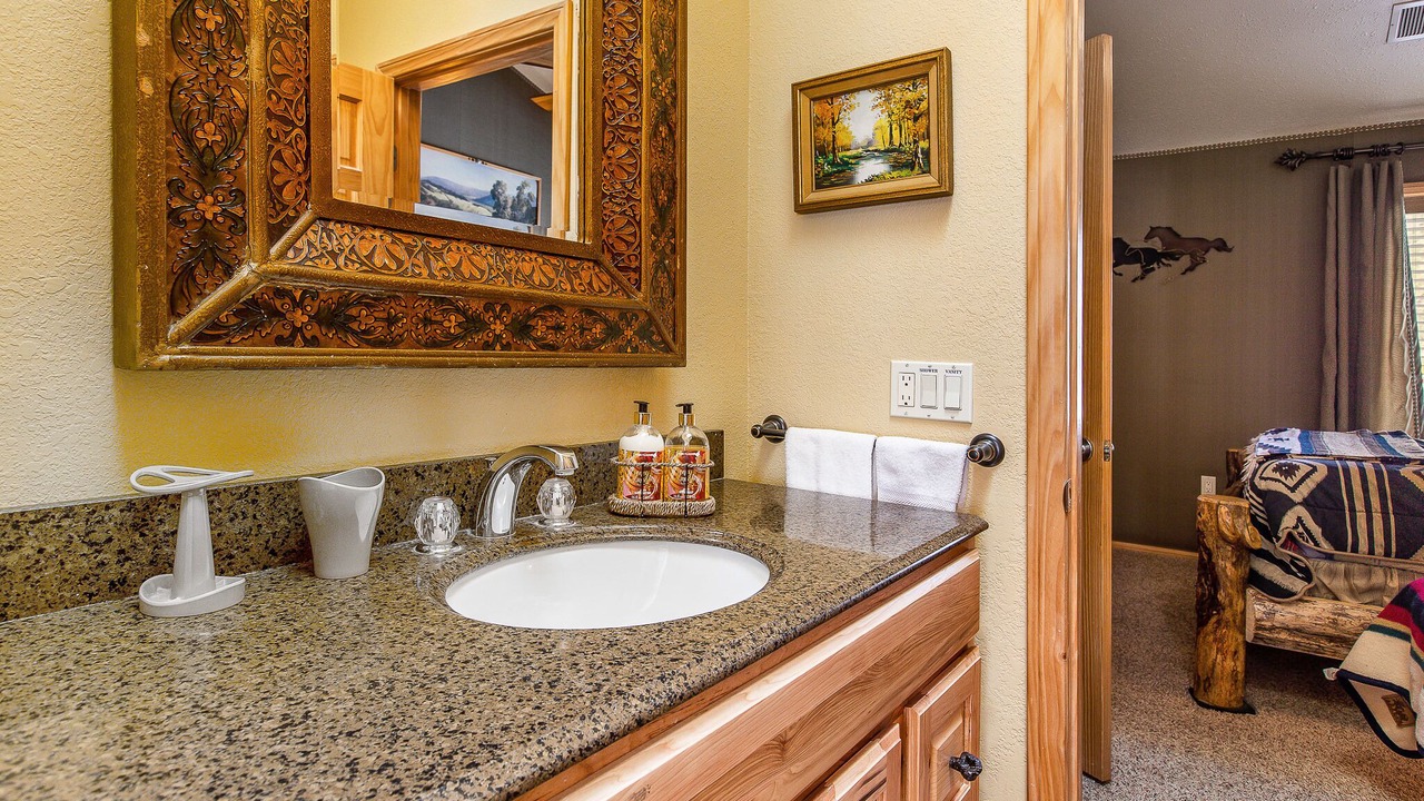 Photo of Bathroom in Boulder Bay
