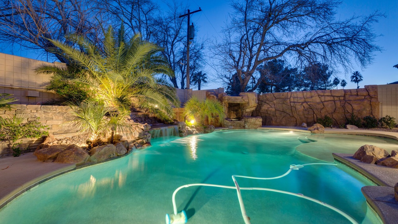 Photo of Outdoor in Royal Crest Rancheros
