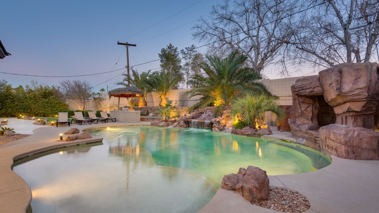 Photo of Outdoor in Royal Crest Rancheros