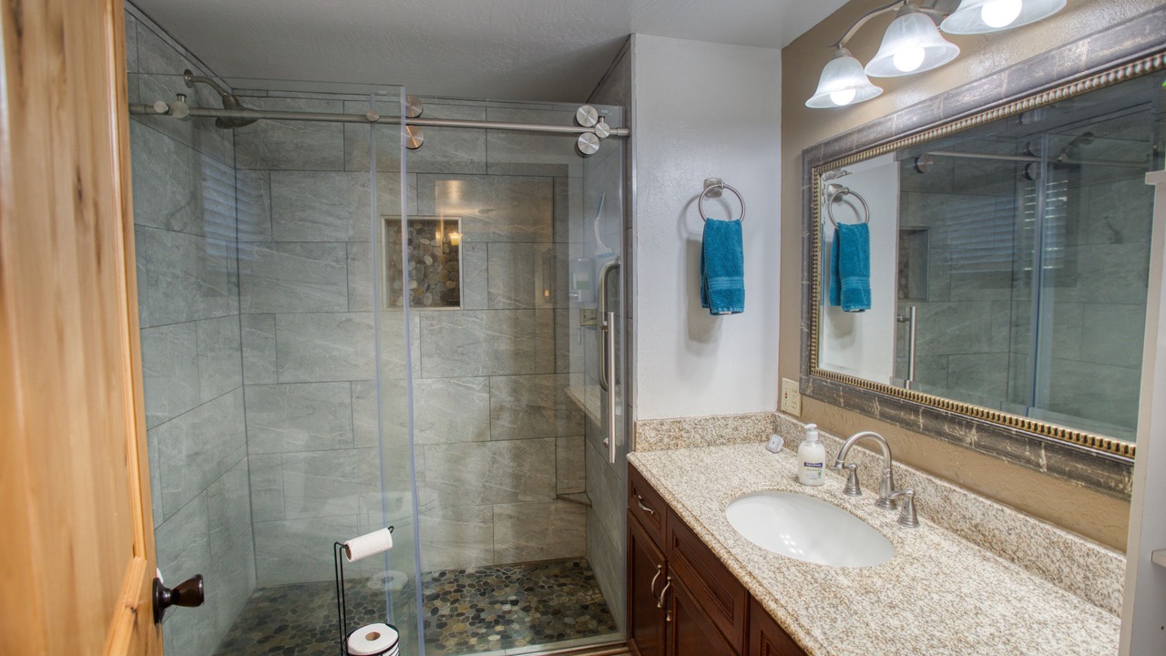 Photo of Bathroom in Pinetop