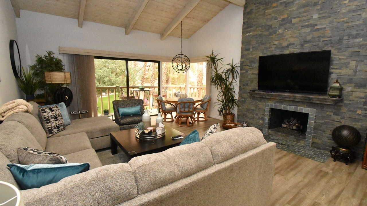 Photo of Livingroom in Indian Wells