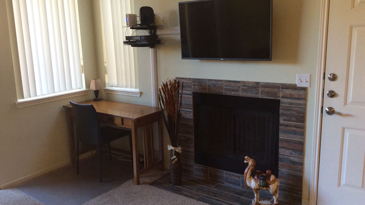 Photo of Livingroom in Paradise Valley Village